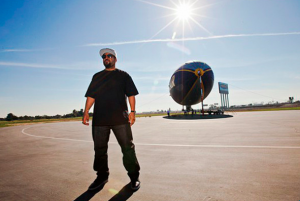 Ice Cube Blimp 2